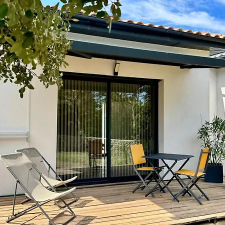 Le Clos Des Cigales * Nîmes