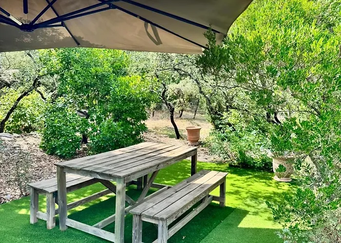 Bed & Breakfast Le Clos Des Cigales Nîmes